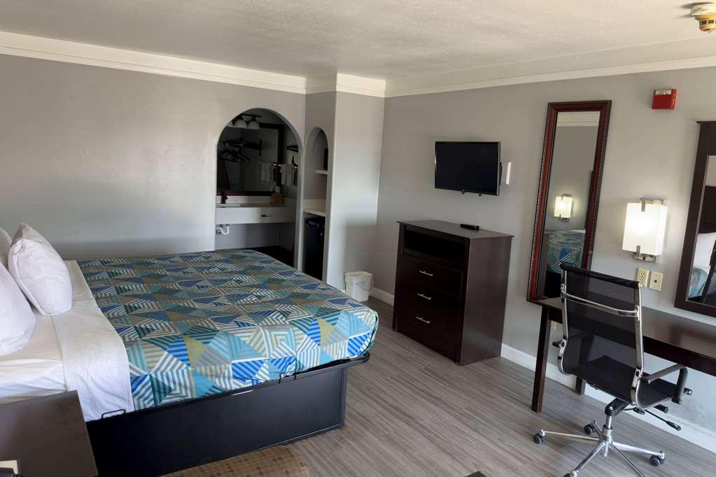 Days Inn By Wyndham Gonzales Rum bild